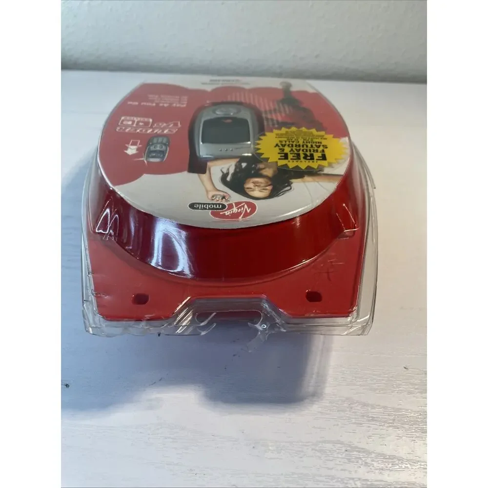 Vintage Kyocera Slider V5 MTV Edition Virgin Mobile - Used (As-Is) Memorabilia